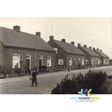 Spijk Arbeiders woningen Oude Kleefsepostweg Coll. G.B.Janssen (1)